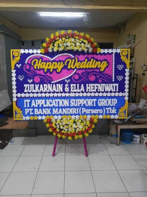 Papan Bunga di Sruwohrejo Butuh